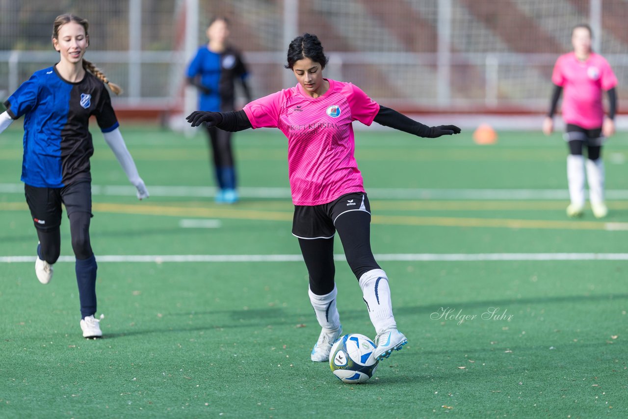 Bild 285 - wCJ VfL Pinneberg - SSV Rantzau : Ergebnis: 0:0